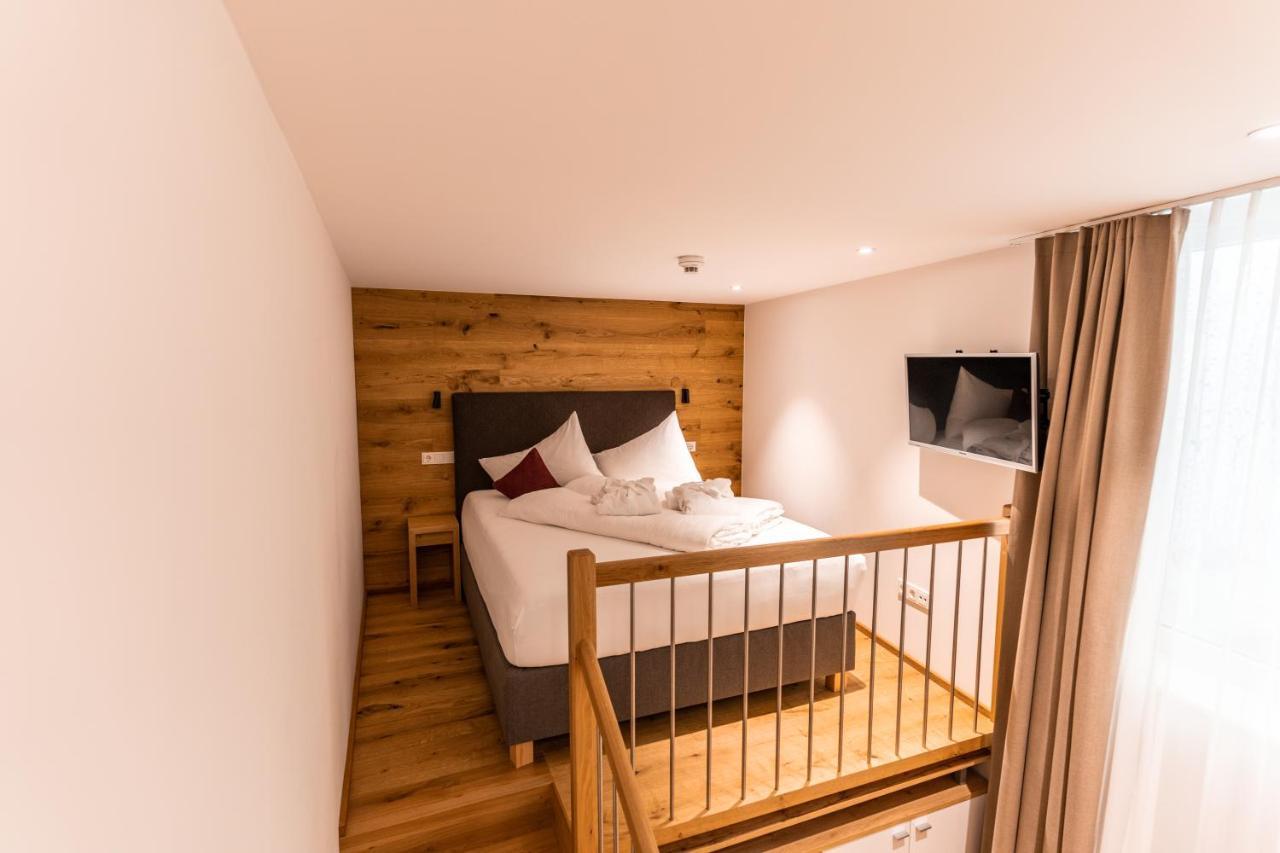 Adler Alpen Apartments Шрунс Экстерьер фото