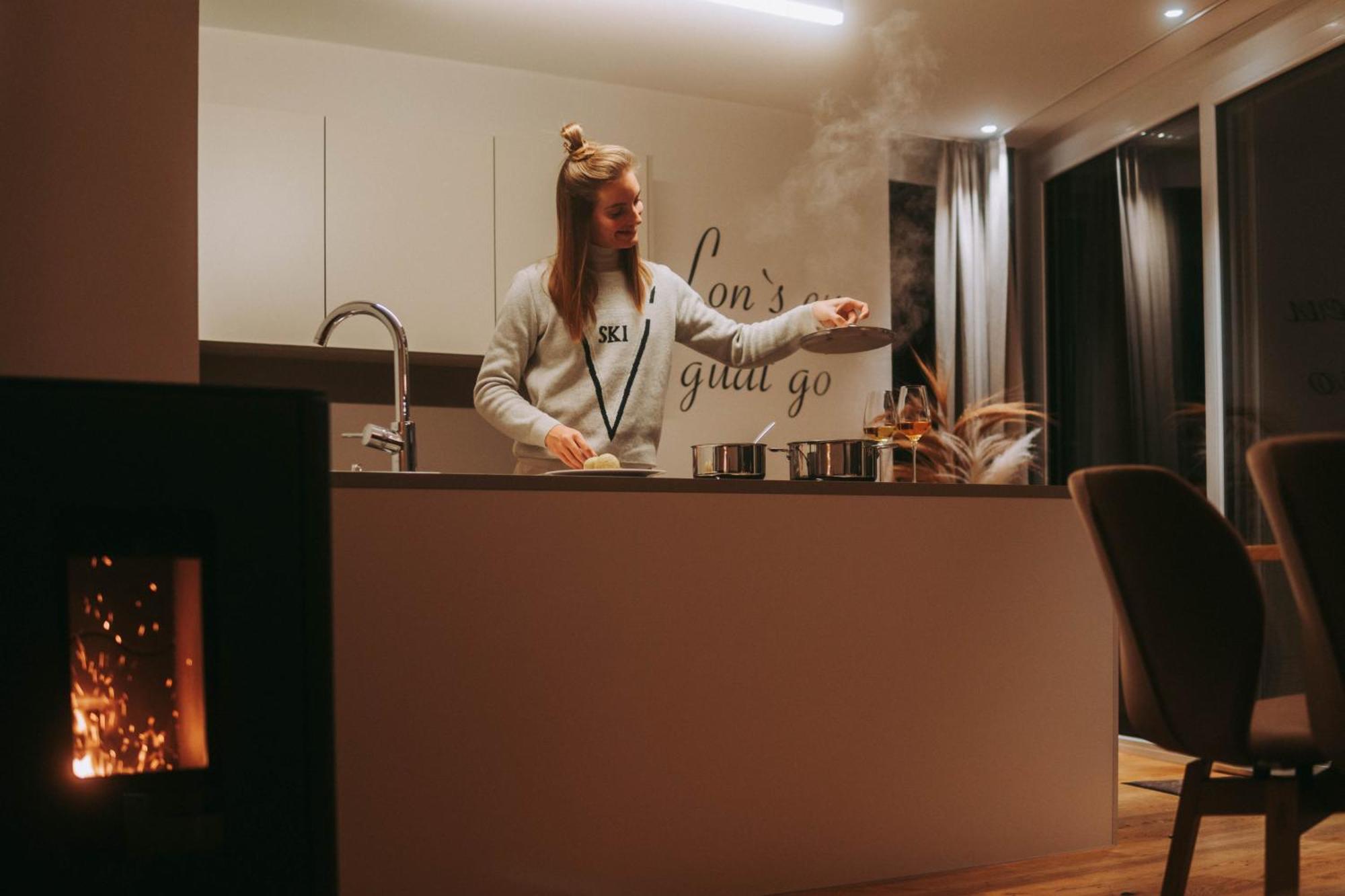 Adler Alpen Apartments Шрунс Экстерьер фото